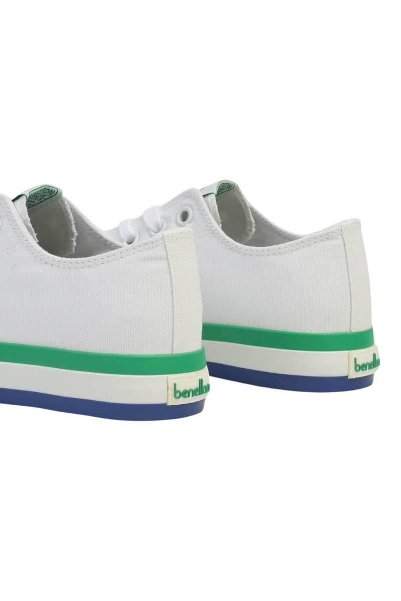 Sporline Benetton beyaz kanvas kadın sneaker, yeşil ve mavi detaylı kauçuk tabanlı günlük spor ayakkabı