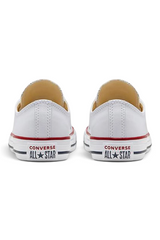 Sporline marka beyaz deri Converse Chuck Taylor All Star sneaker ayakkabıların arka topuk görünümü