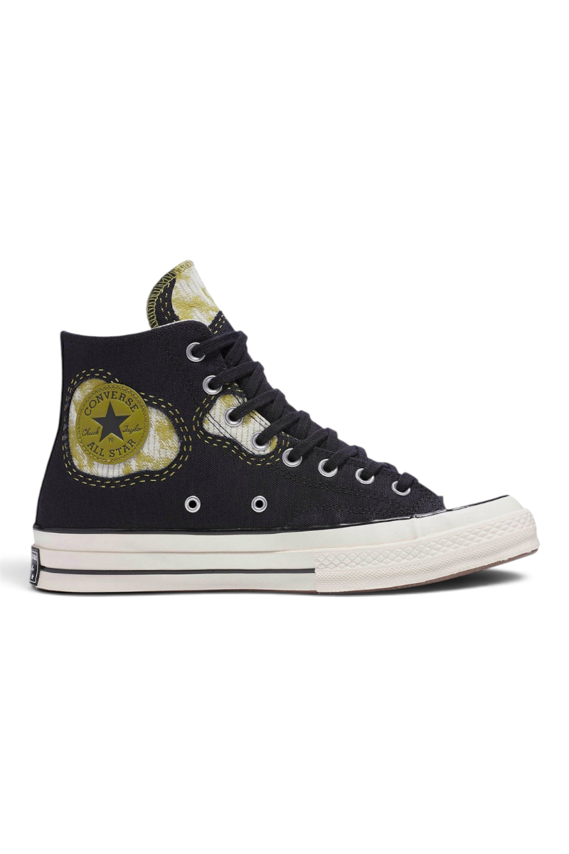 Sporline Converse Chuck 70 siyah kanvas yüksek bilekli spor ayakkabı, sarı desenli detaylar ve ikonik All Star logosu