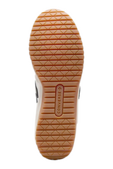 Sporline Converse A08262C modelinin kahverengi kauçuk taban yapısı ve geometrik desenli alt yüzeyi