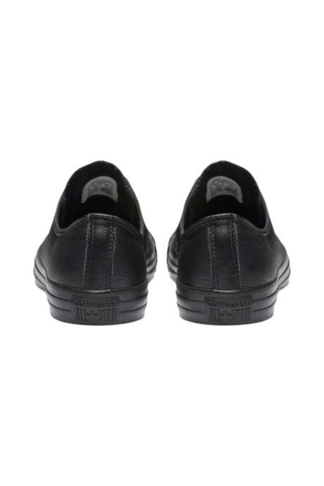 Sporline Converse Chuck Taylor All Star siyah deri sneaker ayakkabıların arka görünümü
