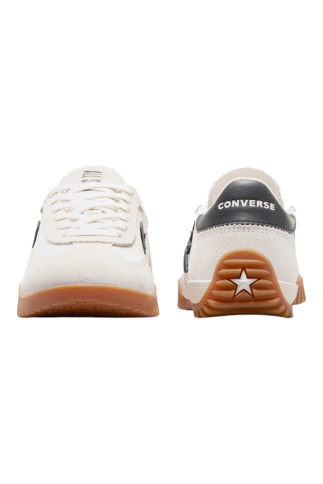 Sporline Converse A08262C siyah ve beyaz renkli, inek derisi detaylı, kauçuk tabanlı spor ayakkabı
