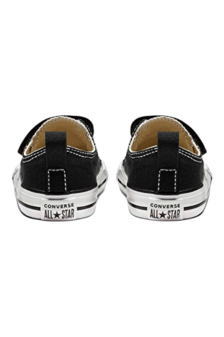 Sporline Converse Chuck Taylor All Star siyah kanvas çocuk ayakkabısı, arka topuk detayı ve beyaz taban tasarımı