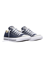 Sporline Converse Chuck Taylor siyah kanvas erkek spor ayakkabı, beyaz bağcıklı ve ikonik All Star logolu tasarım.