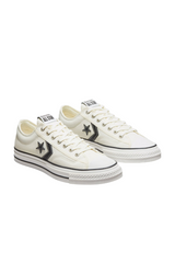 Sporline Converse Star Player 76 eskitilmiş beyaz kanvas spor ayakkabı, siyah yıldız detaylı ve OrthoLite tabanlı