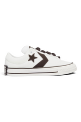 Sporline Converse Star Player Puff beyaz deri sneaker, siyah yıldız detaylı ve dolgulu tasarım