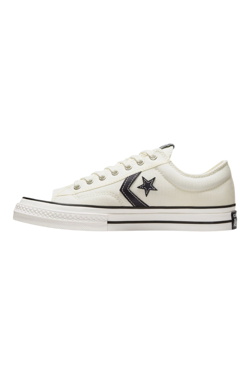 Sporline Converse Star Player 76 eskitilmiş beyaz kanvas erkek spor ayakkabı, siyah yıldız detaylı yan profil