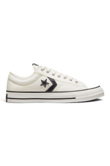 Sporline Converse Star Player 76 eskitilmiş beyaz kanvas erkek spor ayakkabı, siyah yıldız detaylı yan profil