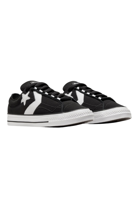 Sporline Converse Star Player Puff siyah deri sneaker, beyaz yıldız detaylı ve dolgulu retro kaykay stili tasarım.