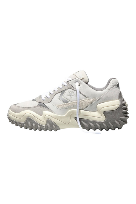 Sporline Converse Wave Motion krem rengi süet unisex sneaker, dalgalı taban yapısı ve yan detaylı tasarım.