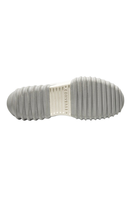 Sporline Converse Wave Motion krem rengi süet sneaker ayakkabının tırtıklı taban yapısı