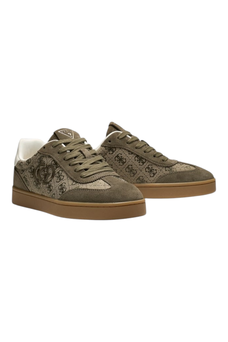 Sporline Guess marka açık kahve renkli, polyester malzemeden üretilmiş, üzerinde logo desenleri bulunan kadın sneaker