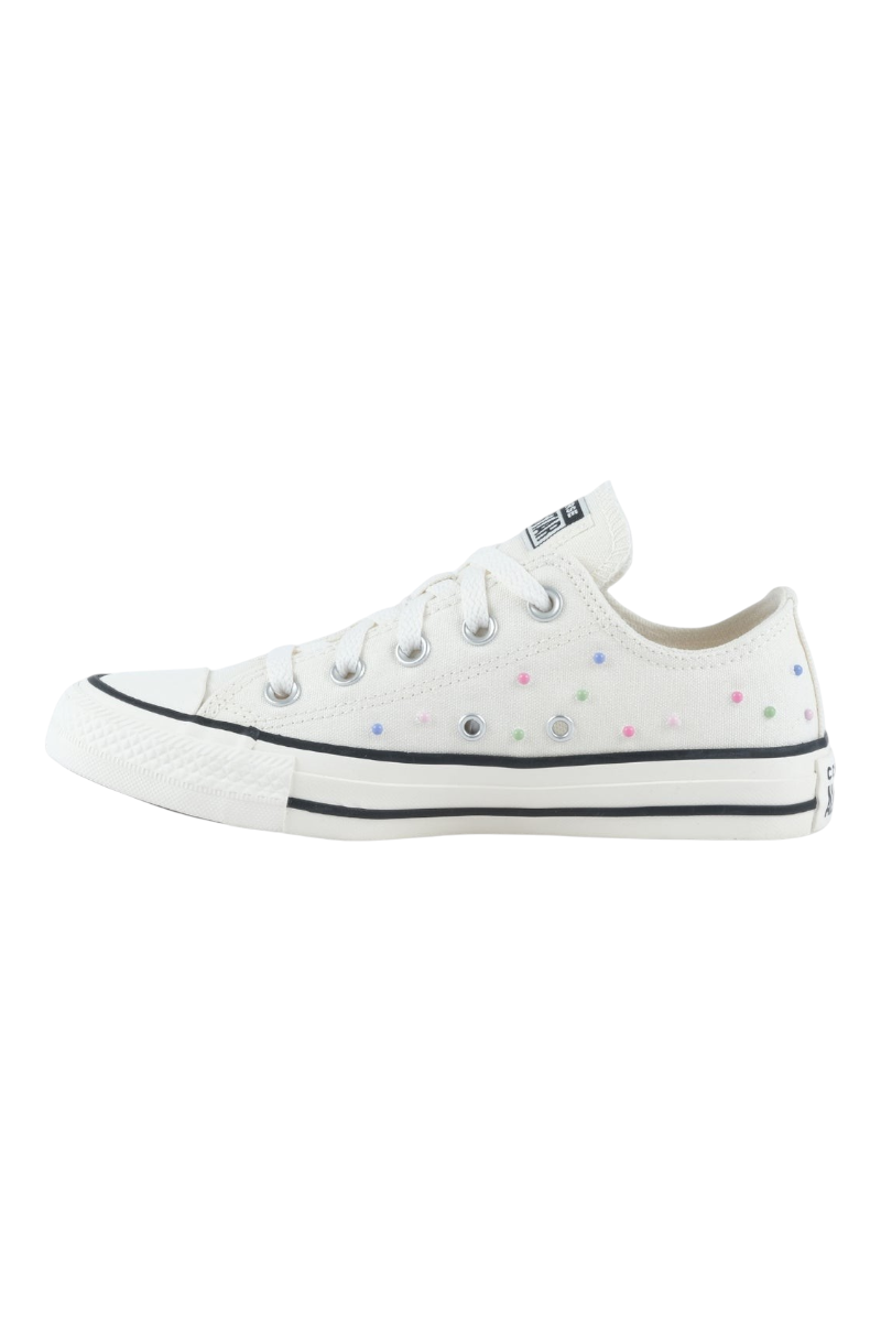 Sporline tarafından sunulan, yan kısımlarında renkli boncuk detayları bulunan krem rengi Converse Chuck Originals spor ayakkabı