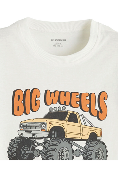 Sporline LC Waikiki ekru renkli, Big Wheels baskılı, %100 pamuklu çocuk kısa kollu t-shirt