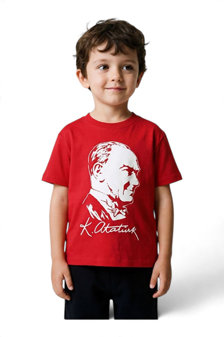 Sporline LC Waikiki kırmızı renkli, Atatürk baskılı, %100 pamuklu çocuk kısa kollu t-shirt