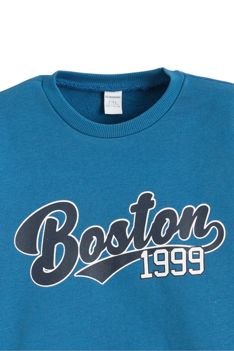 Sporline LC Waikiki mavi çocuk sweatshirt, ön kısmında Boston 1999 baskılı, bisiklet yaka pamuklu günlük üst