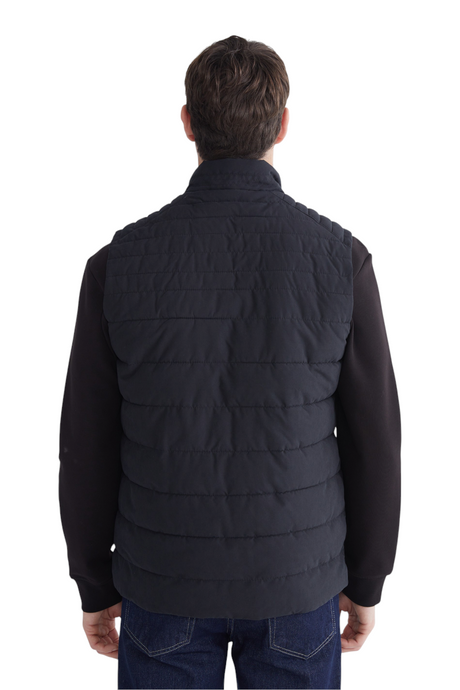 Sporline LC Waikiki siyah erkek şişme yelek, arkadan görünüm, regular kesim polyester dış giyim