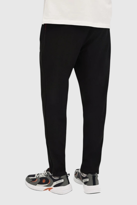 Sporline Lumberjack siyah slim fit erkek eşofman altı, esnek polyester karışımlı kumaş ve modern dar kesim tasarım
