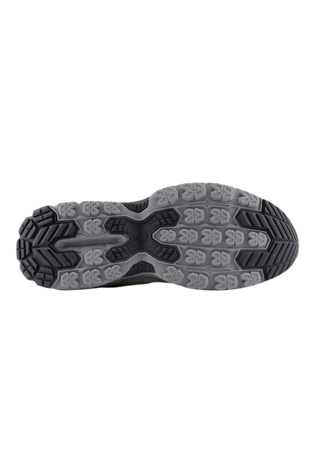 Sporline New Balance M4109NV erkek spor ayakkabısının gri ve siyah renkli tırtıklı kauçuk dış tabanı