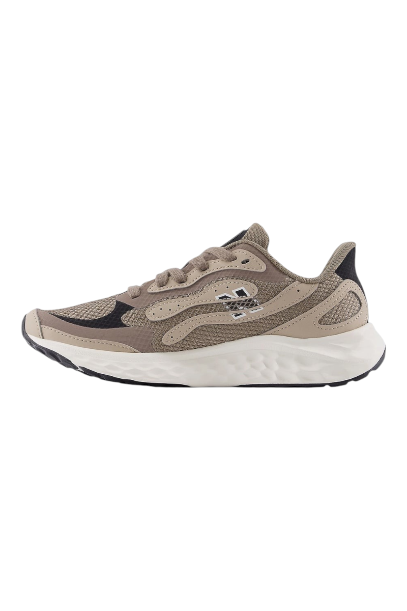 Sporline New Balance Fresh Foam Arishi v4 kadın spor ayakkabı, kahverengi file saya ve beyaz yastıklı orta taban