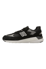 Sporline New Balance MS109BG siyah ve gri renkli, nefes alabilen file detaylı erkek günlük spor ayakkabı