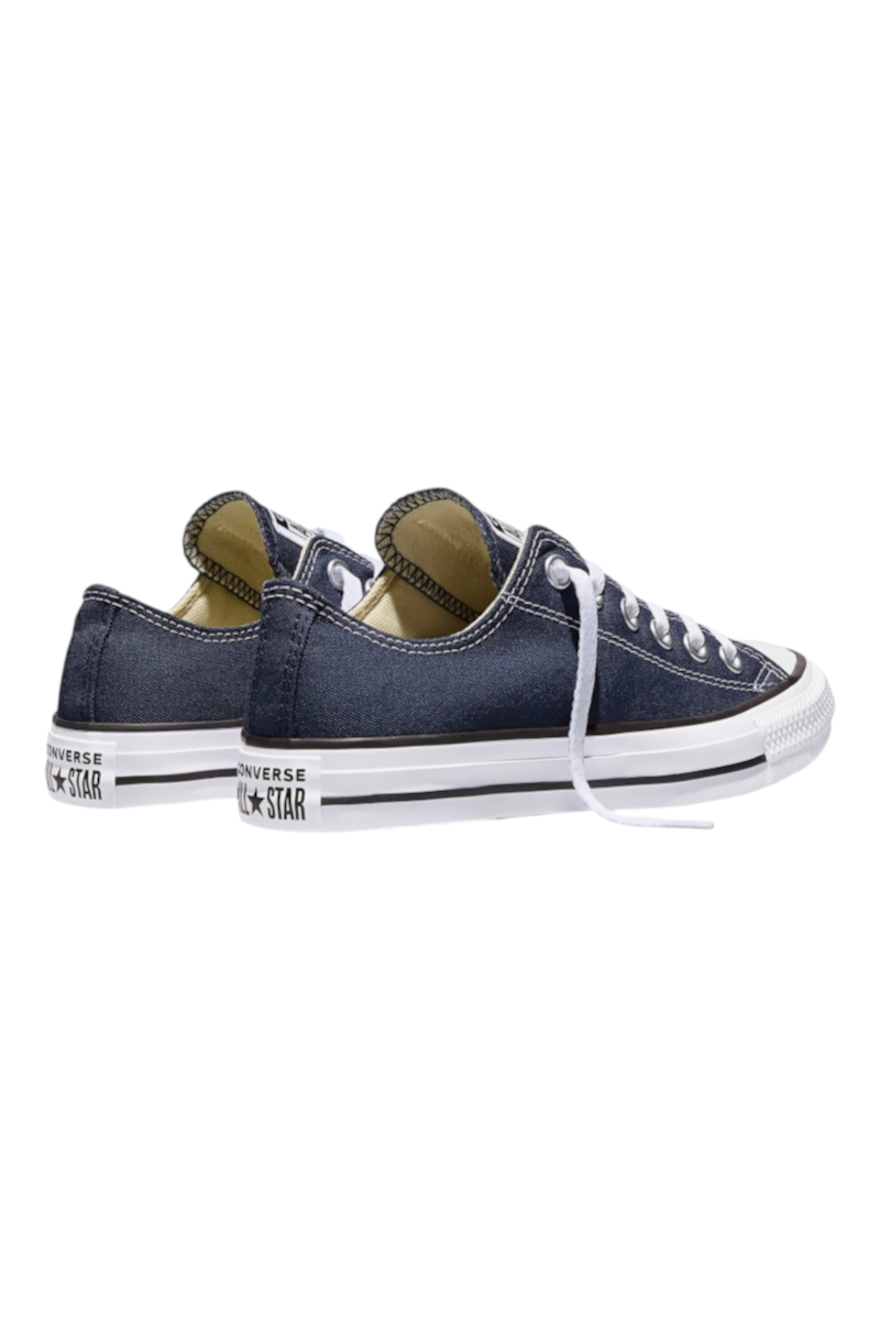 Sporline siyah kanvas Converse Chuck Taylor All Star erkek spor ayakkabı, beyaz tabanlı ve ikonik topuk logolu.
